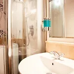 Lunar Artistic Loft 아파트 피사