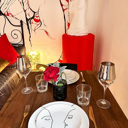 Lunar Artistic Loft *