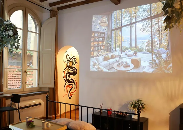 Daire Lunar Artistic Loft *